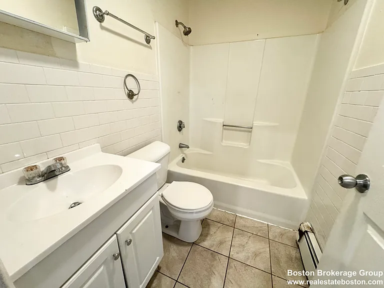 9 Ruggles St — Photo 15