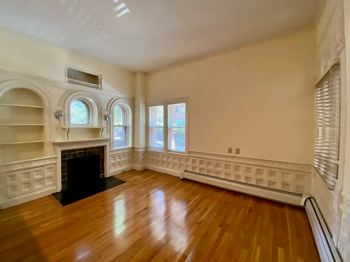 Building Photo - 195 Commonwealth Ave #2