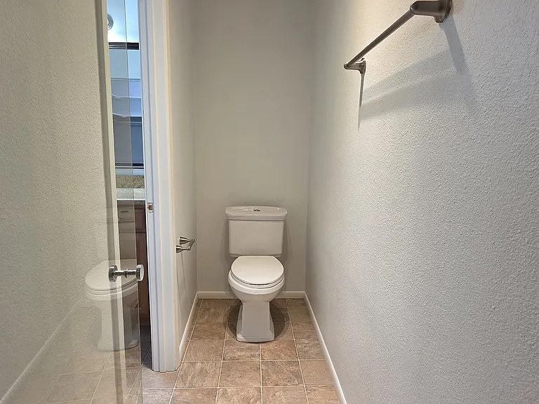 508 Woodside Oaks #3 — Photo 23