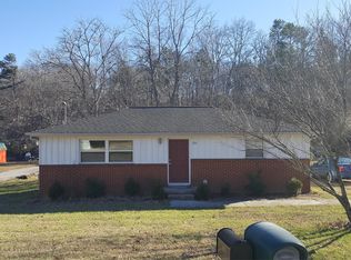 8831 W Simpson Rd, Knoxville, TN 37920