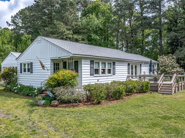 63 Cardinal Ln, White Stone, VA 22578