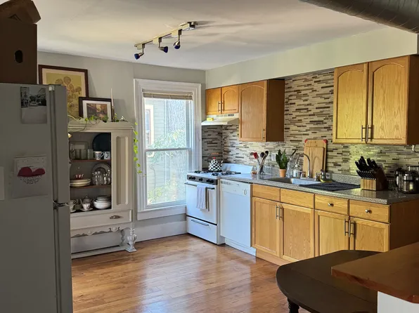 174 Lancaster Ave APT 3, Buffalo, NY 14222