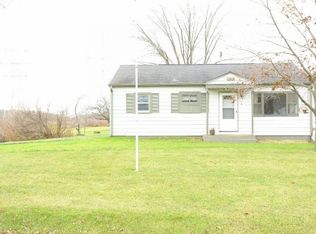 10875 S Elaine Rd, Oak Creek, WI 53154