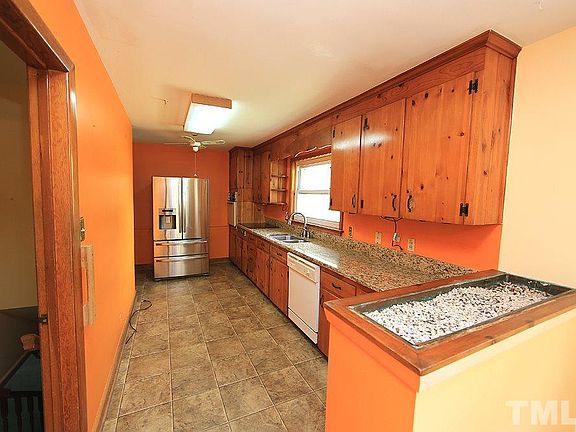 5th image of 2901 Gretmar Dr