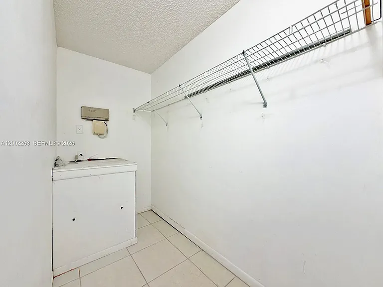 251 SW 134th Way #210M — Photo 8