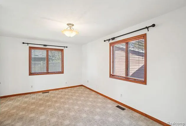 3641 Mann Rd — Photo 14