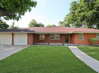 734 Danish Dr, Grand Prairie, TX 75050