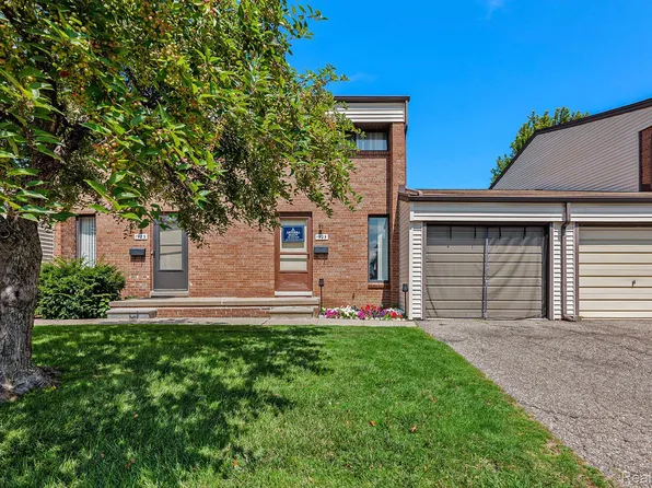 1925 Nicholas Ct, Warren, MI 48092