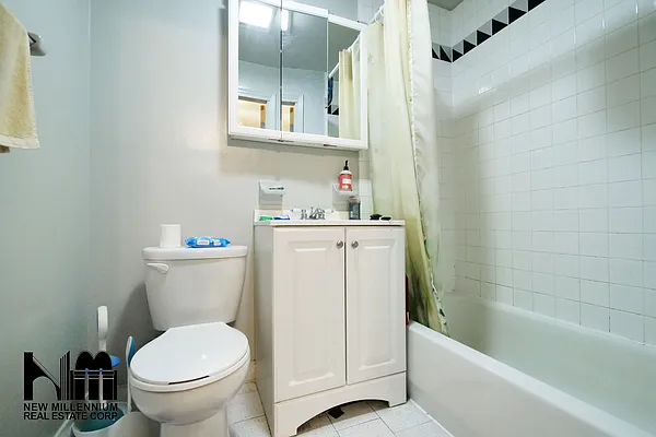 Rented by NMRE | media 8