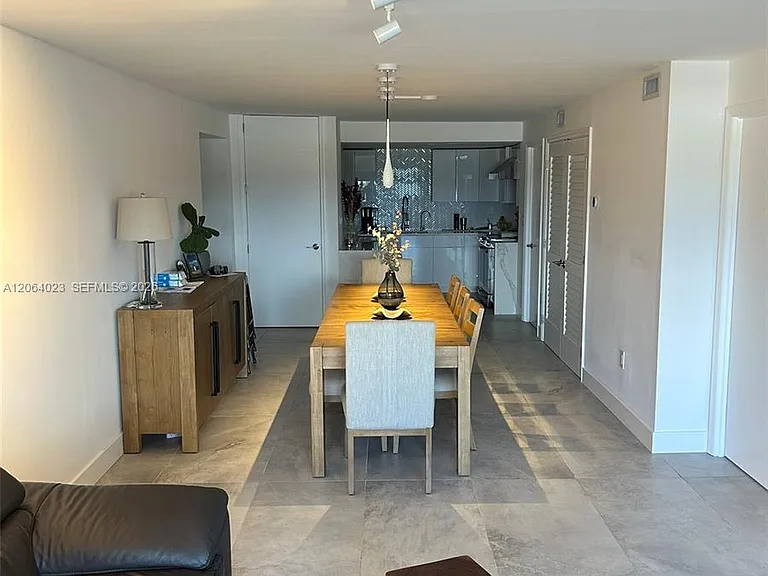 6725 Harding Ave #504 — Photo 14