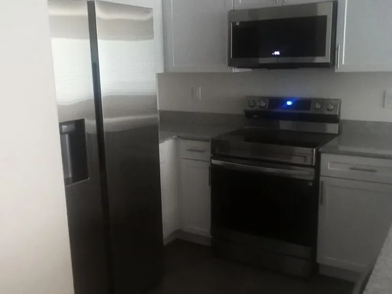 2866 Coral Cascade Ct — Photo 10