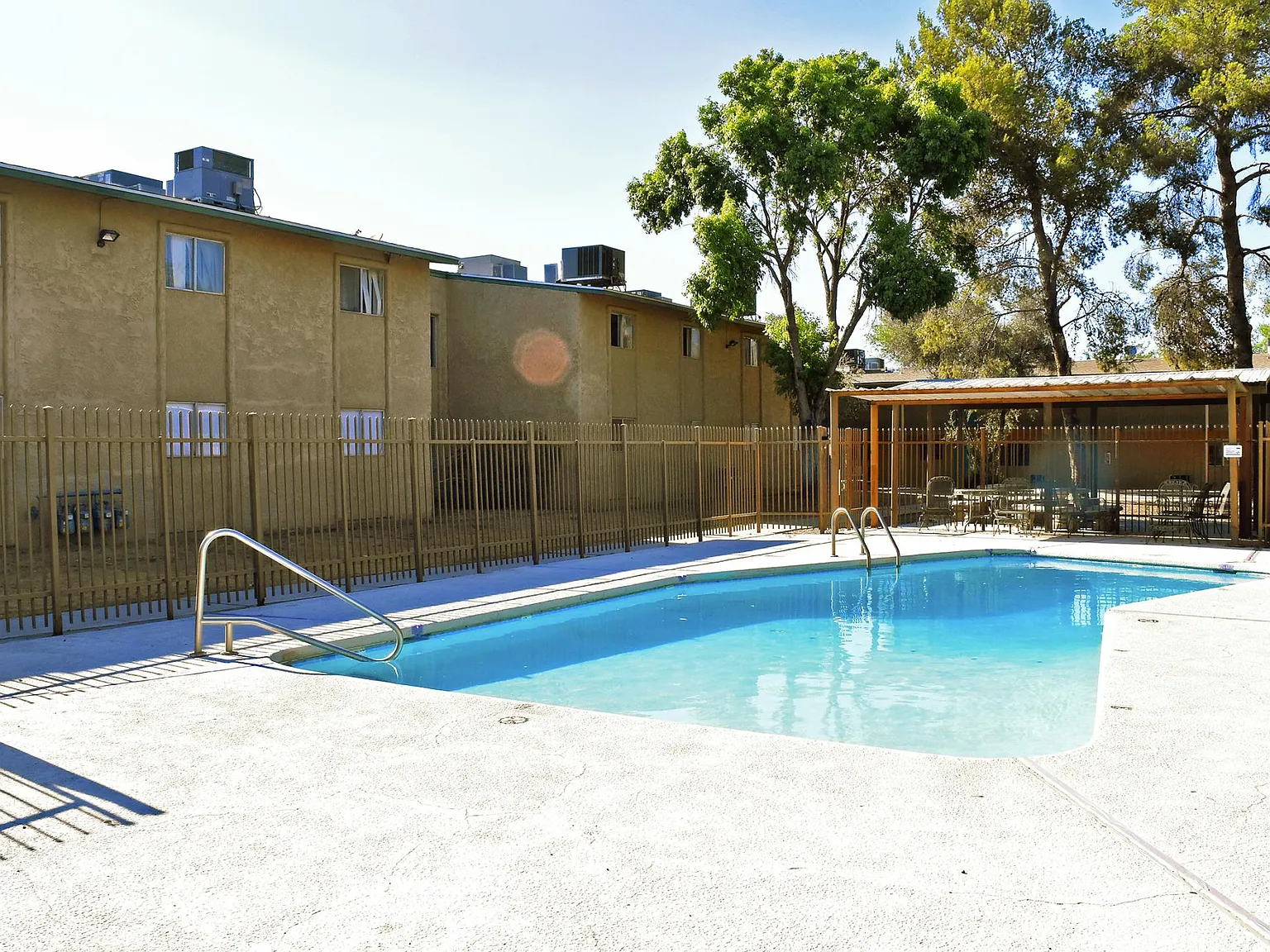 Spoke Apartments on Allen — Photo 4