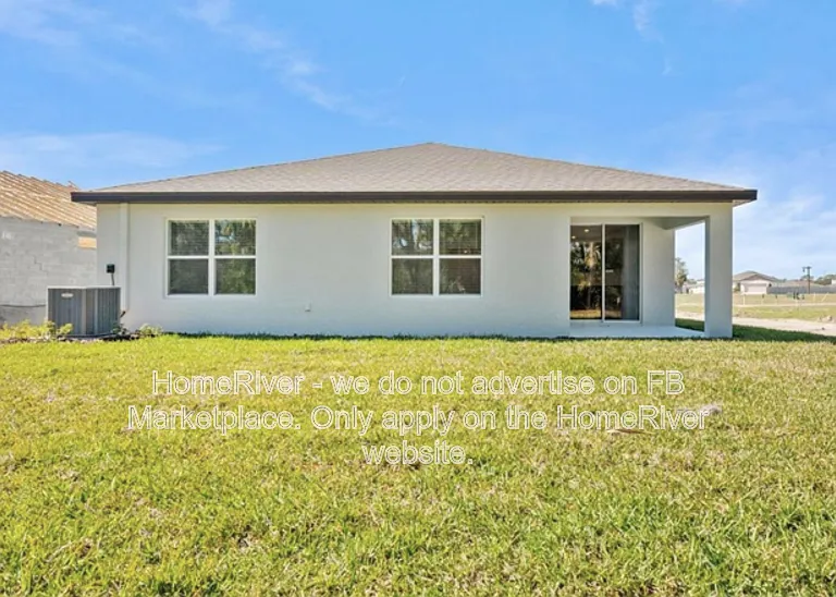 10826 Sapphire Breeze Cv — Photo 16