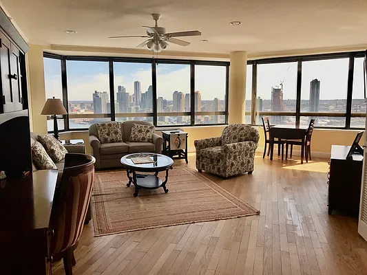 Rented by Corcoran | media 14