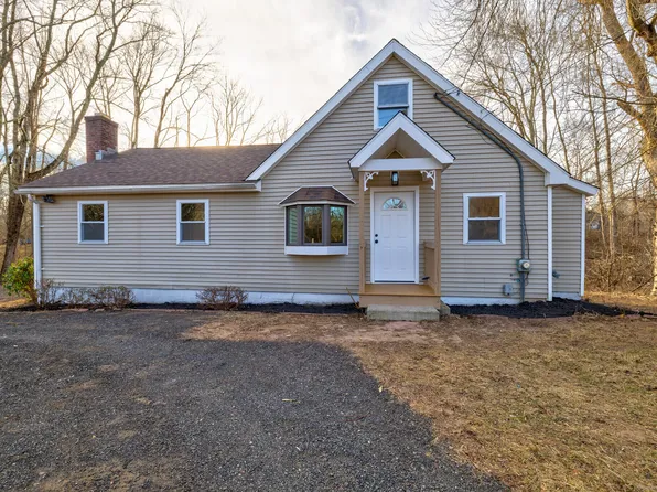 1982 Long Hill Road, Guilford, CT 06437