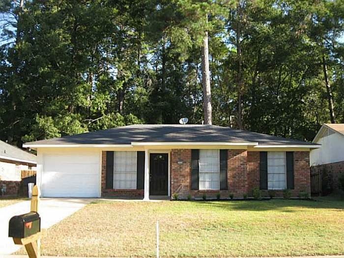 1st image of 3526 Dewberry Dr