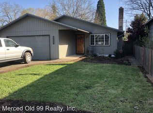5026 SE Knapp St, Portland, OR 97206