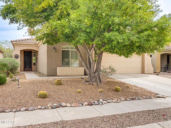3rd image of 15305 S Via Lago Del Encanto
