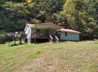 1845 Hollywood Rd, Newton, WV 25266