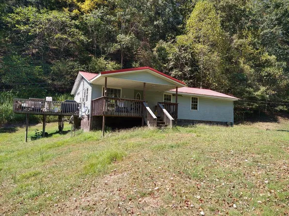 1845 Hollywood Rd, Newton, WV 25266