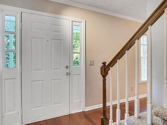 2nd image of 1875 Falcon Wood Way