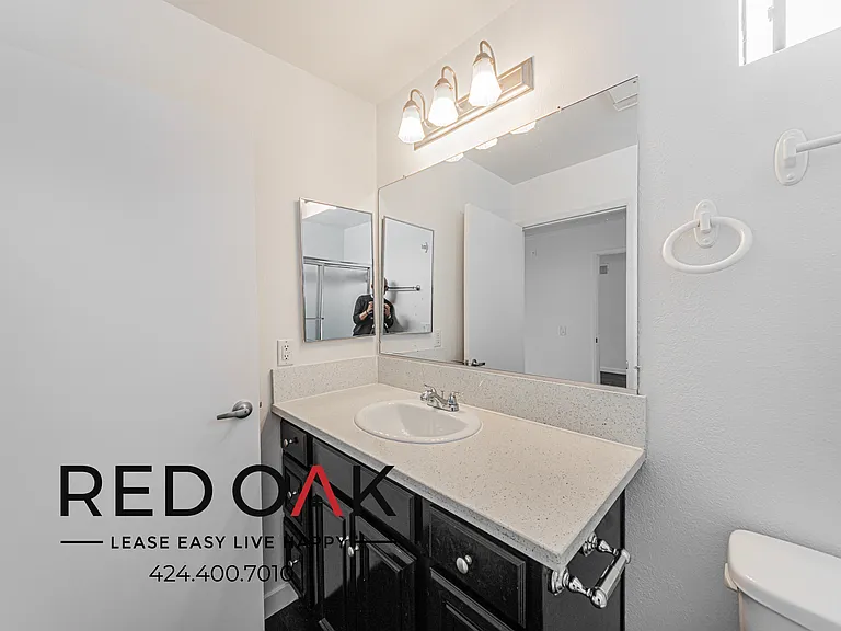 1522 N Formosa Ave — Photo 20