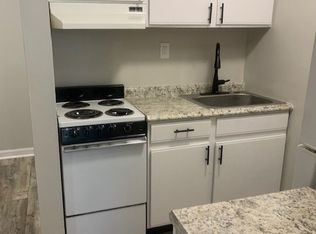 405-405 Monroe St #26, Valparaiso, IN 46383
