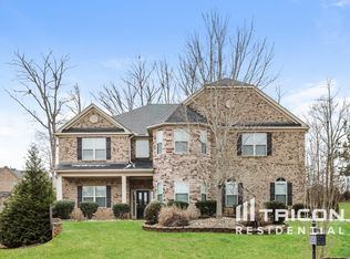 2201 Golden Eagle Dr, Locust Grove, GA 30248