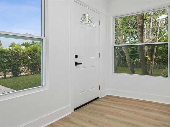 3rd image of 4660 7th Ave N