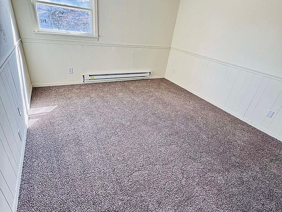 5th image of 418 Court Ave N