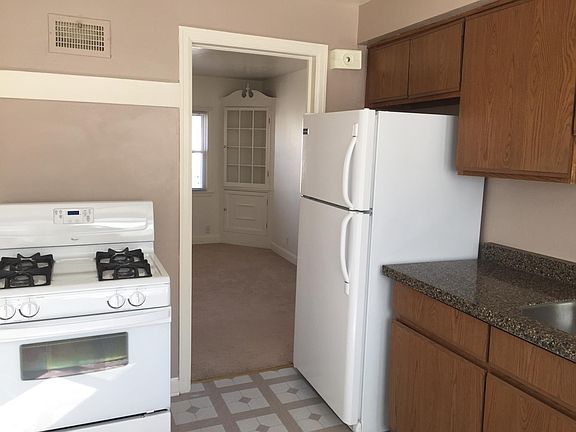 2nd image of 2830 N Sholes Ave