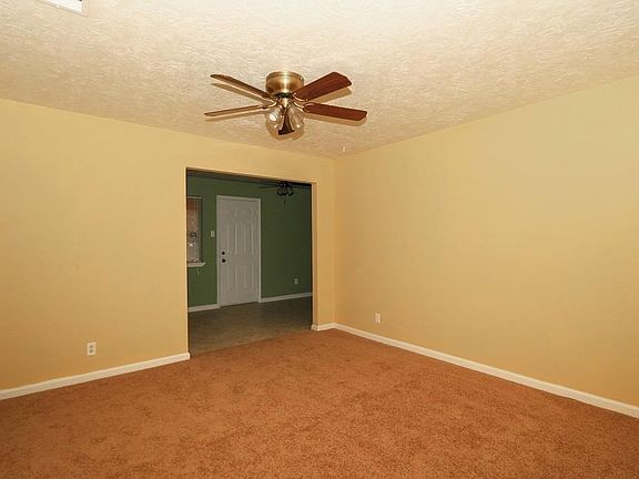 4th image of 2803 Wuthering Heights Dr