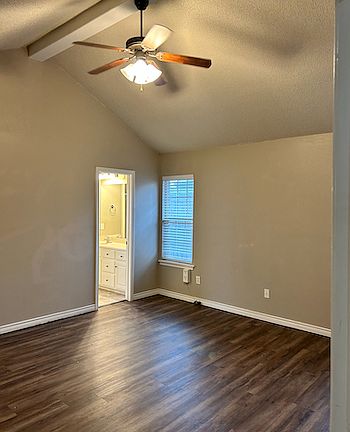 5th image of 1509 Windsor Ave