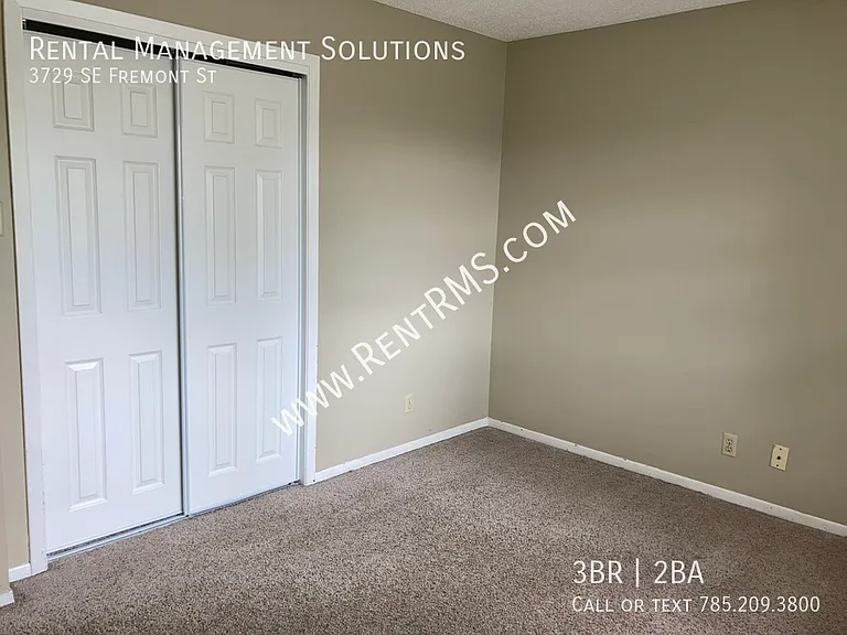 3729 SE Fremont St — Photo 9