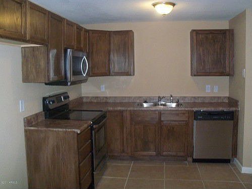 5th image of 3801 E Evans Dr