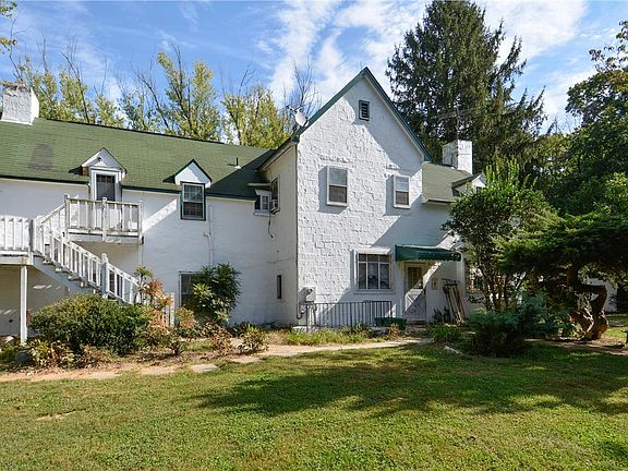 4th image of 10231 Leesburg Pike #4LOTS