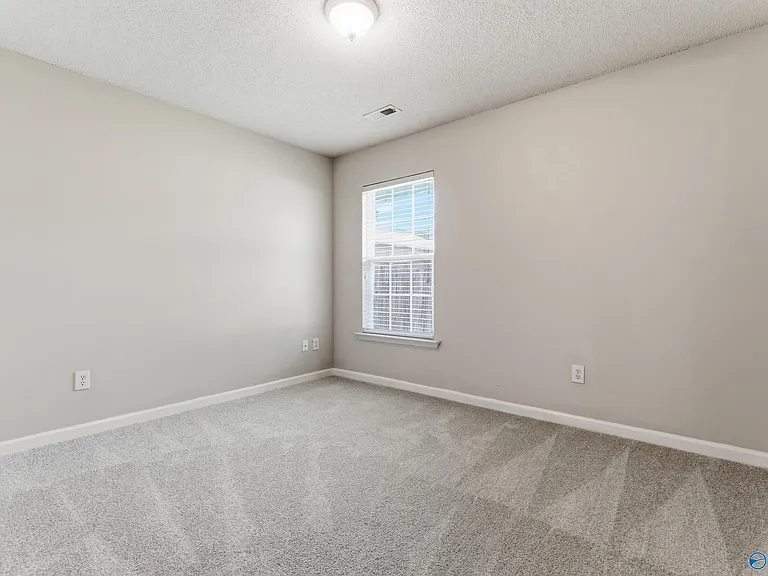 226 Shadow Ct SW — Photo 19