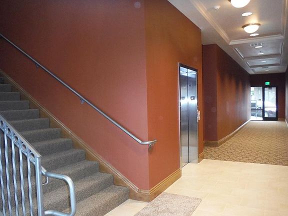3rd image of 223 N Irwin St APT G