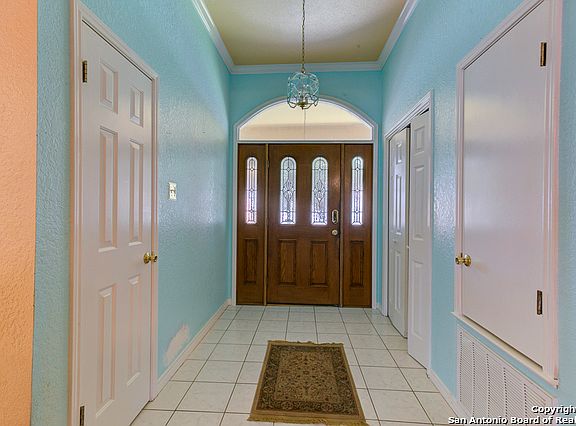 2nd image of 1053 Memorial Cir