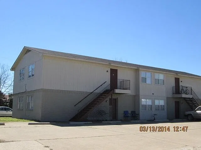 1002 Wood St #6
