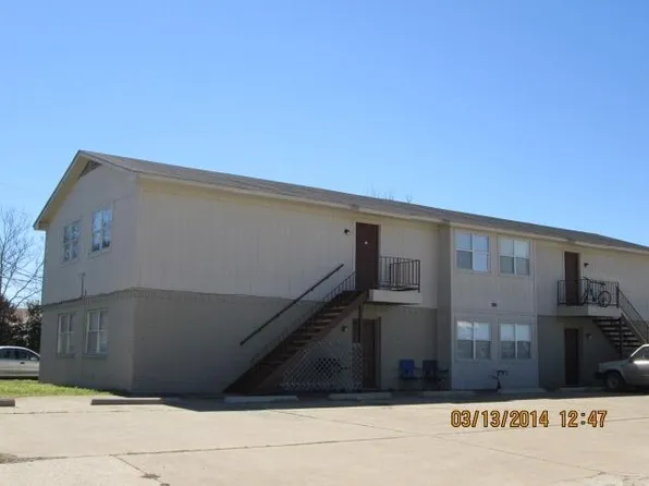 1002 Wood St #6, Sanger, TX 76266