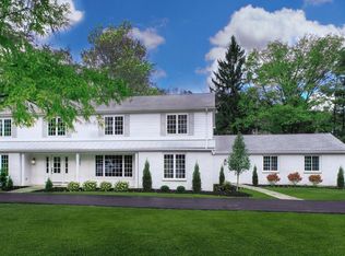 29499 Shaker Blvd, Pepper Pike, OH 44124
