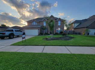 2419 Sullivan Ln, Dickinson, TX 77539