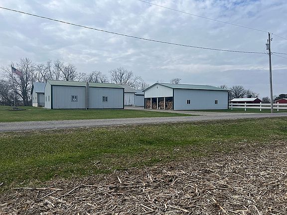 5th image of 18-403 County Road L1