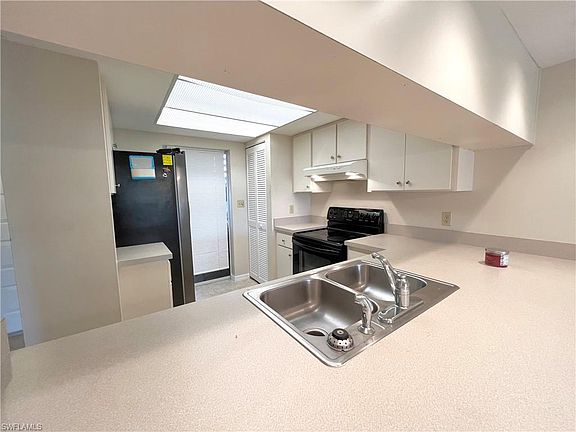 5th image of 15410 River Vista Dr APT 102