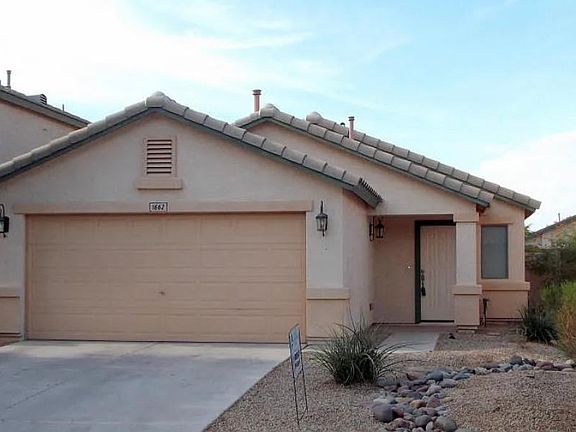 2nd image of 1662 E Jeanne Ln
