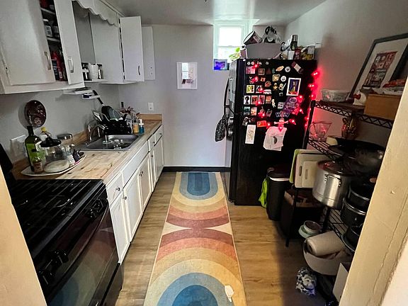 4th image of 2335 May St #1B