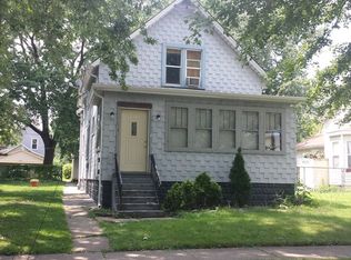 12534 Maple Ave, Blue Island, IL 60406