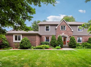 15221 Oak Ridge Rd, Carmel, IN 46032