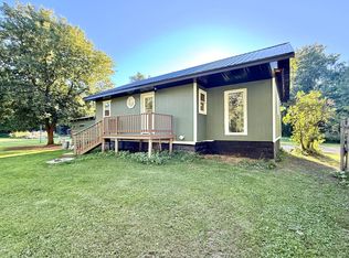 915 E Mohawk Dr, Tomahawk, WI 54487
